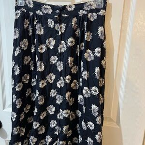 Black Floral Button-Front Maxi Skirt